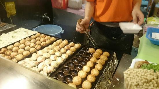 Karikari Hakase Nishiki Market